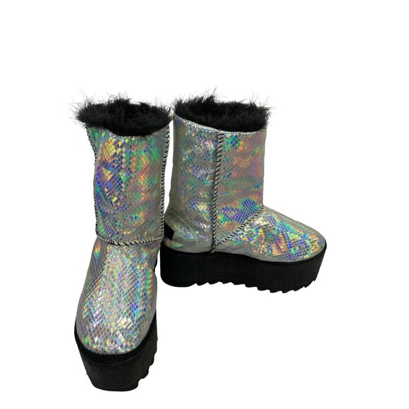 Current Mood Women's Fuzzy Space Boots - Picture 1 of 7